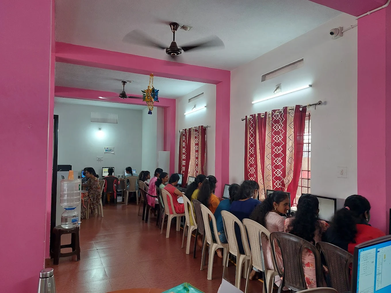 Modern Computer Lab at G-TEC